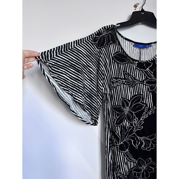 Apt 9 Black White Floral Print Flutter Sleeve Striped Shift Dress size medium - Picture 2 of 7